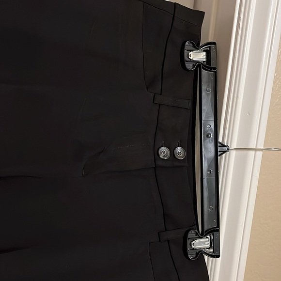 Like new Alfani black pants size 6 - Picture 2 of 3